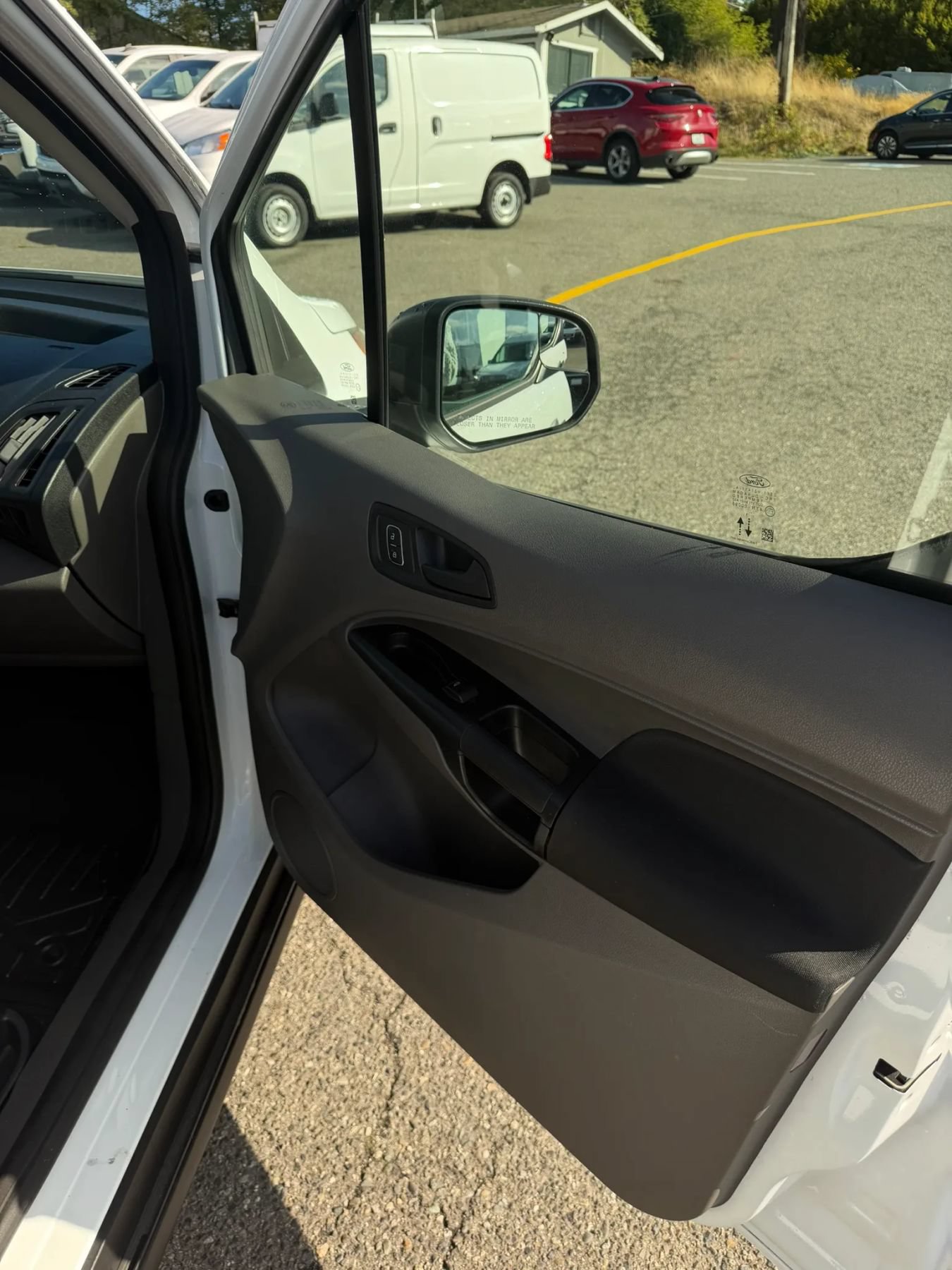 Used 2022 Ford Transit Connect XL FWD image 24