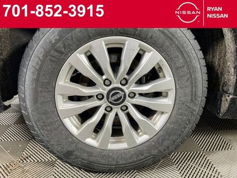 Certified 2024 Nissan Armada SV image 15