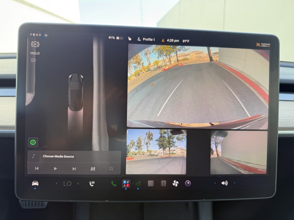 Used 2022 Tesla Model 3 AWD/4WD image 17