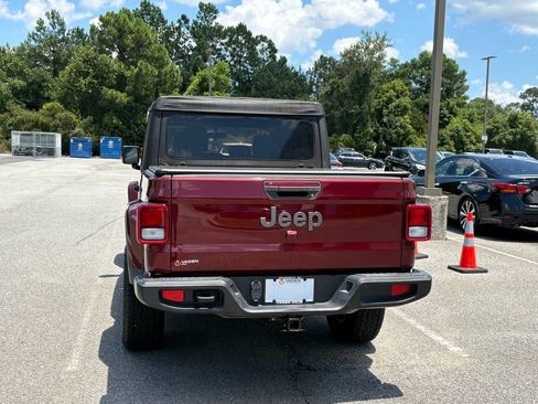 Used 2021 Jeep Gladiator Sport w/ Quick Order Package 24Q 80Th AWD/4WD image 4