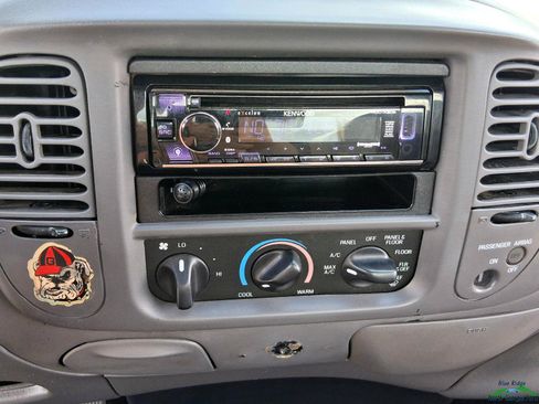 Used 2003 Ford F150 XLT RWD image 17