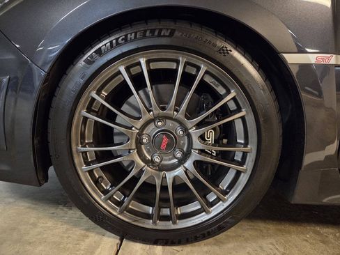 Used 2011 Subaru Impreza WRX STI AWD/4WD image 28