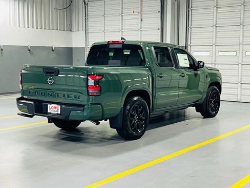 New 2026 Nissan Frontier SV RWD image 13
