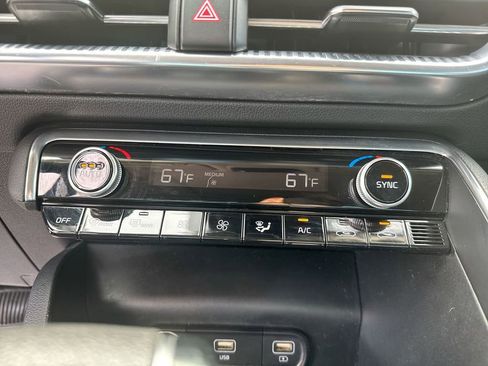 Used 2021 Kia K5 EX image 25