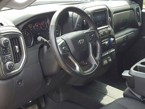 Used 2022 Chevrolet Silverado 1500 RST w/ Z71 Off-Road Package AWD/4WD image 7