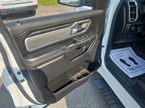Used 2021 RAM 1500 Big Horn AWD/4WD image 9