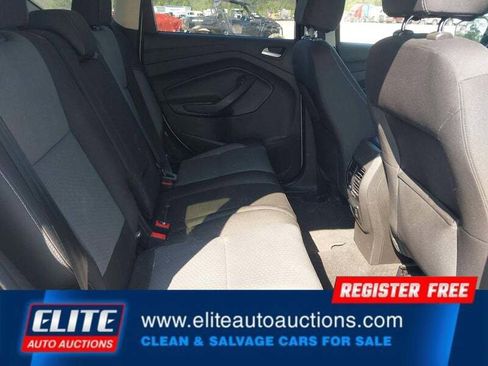 Used 2017 Ford Escape SE w/ SE Cold Weather Package image 15