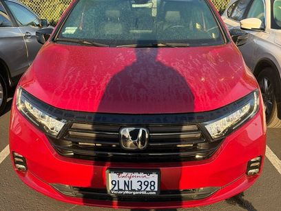 Used 2024 Honda Odyssey Sport