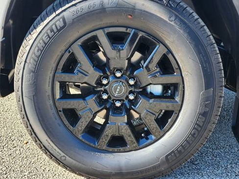 New 2026 Nissan Frontier SV w/ Tow Package image 8