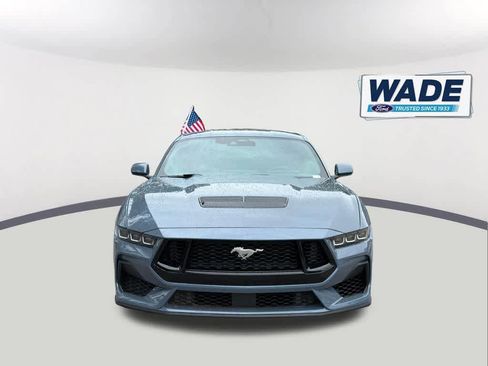 Used 2024 Ford Mustang GT RWD image 2