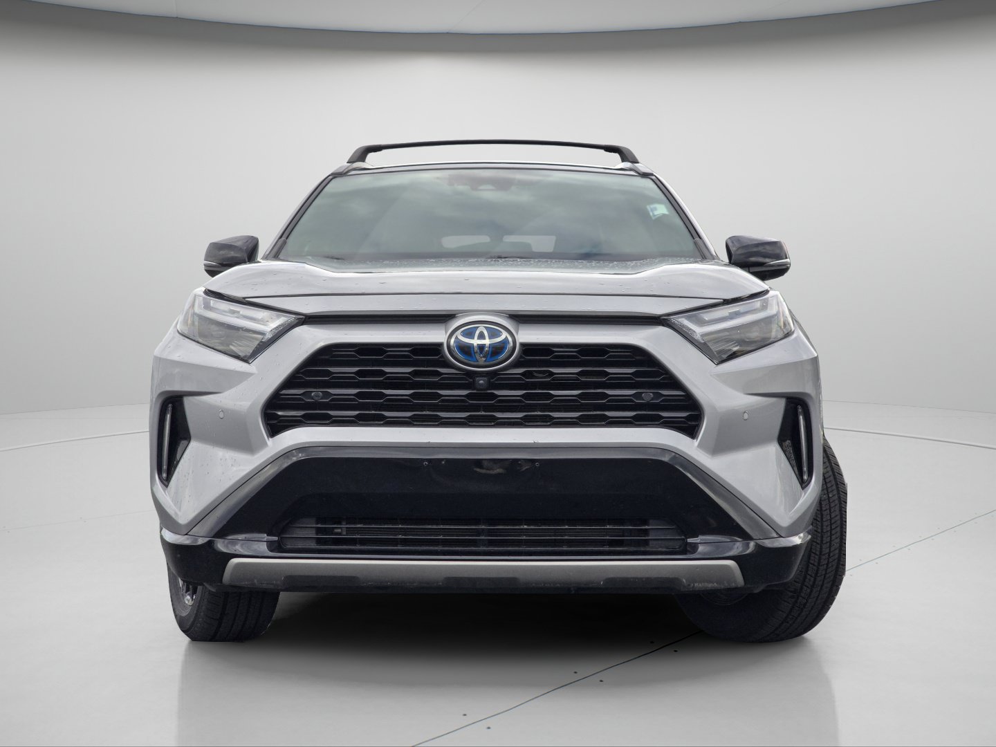 Used 2024 Toyota RAV4 XSE w/ Advanced Technology Package AWD/4WD image 3