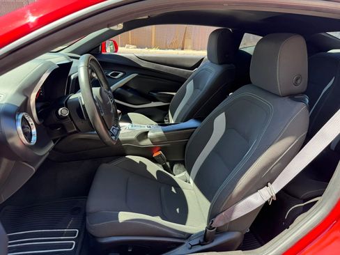 Used 2016 Chevrolet Camaro SS image 13