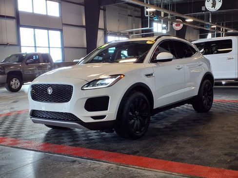 Used 2020 Jaguar E-PACE SE AWD/4WD image 3