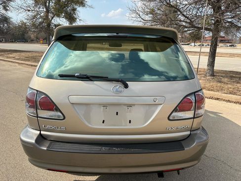 Used 2003 Lexus RX 300 2WD image 8