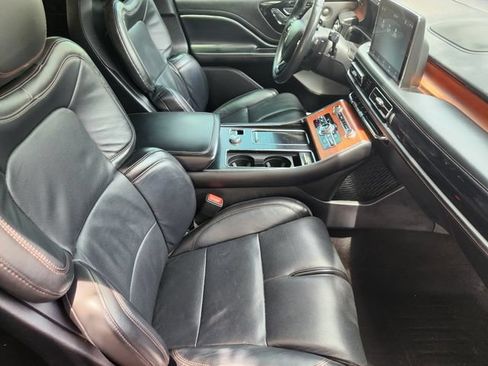 Used 2021 Lincoln Aviator Reserve w/ Equipment Group 210A AWD/4WD image 15