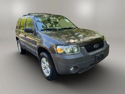 Used 2006 Ford Escape XLT AWD/4WD image 4