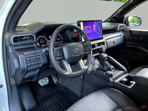 Used 2025 Toyota 4Runner TRD Sport Premium AWD/4WD image 16