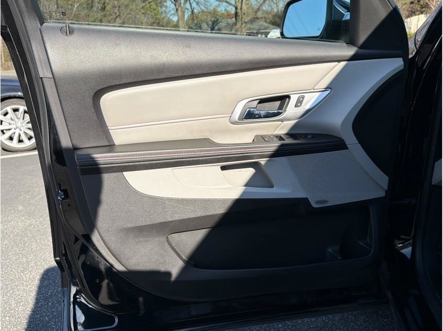 Used 2015 GMC Terrain SLT FWD image 9