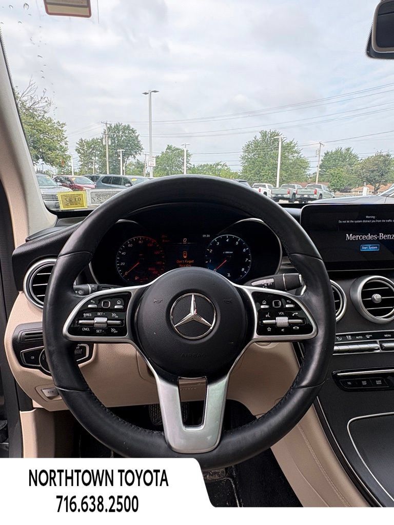 Used 2021 Mercedes-Benz GLC 300 4MATIC image 18