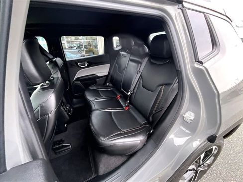 Used 2023 Jeep Compass Limited w/ Sun and Sound Group AWD/4WD image 15