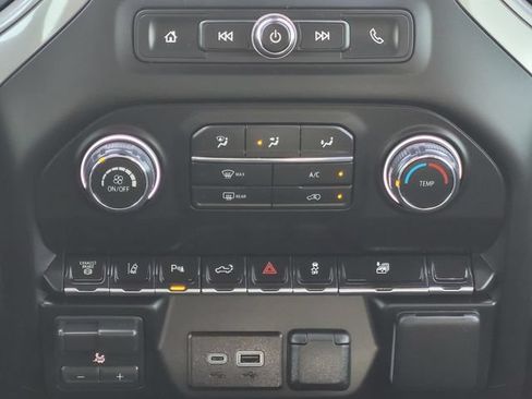 Used 2026 Chevrolet Silverado 2500 Custom w/ Custom Value Package AWD/4WD image 23