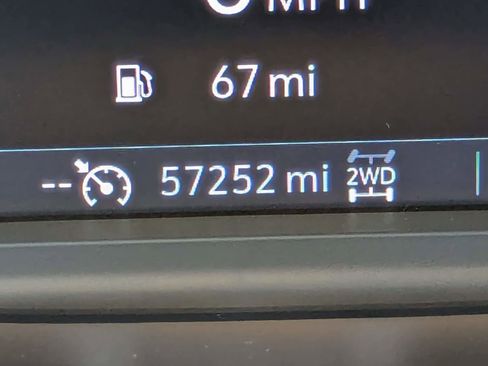 Used 2021 Chevrolet Silverado 1500 Custom w/ Safety Confidence Package image 15