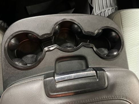 Used 2018 RAM 1500 ST w/ SXT Appearance Group image 28