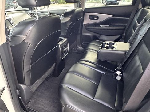 Used 2022 Nissan Murano SL image 12