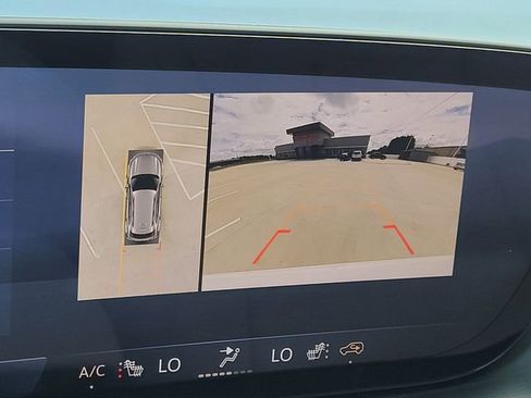 Used 2025 Buick Envision Avenir AWD/4WD image 19