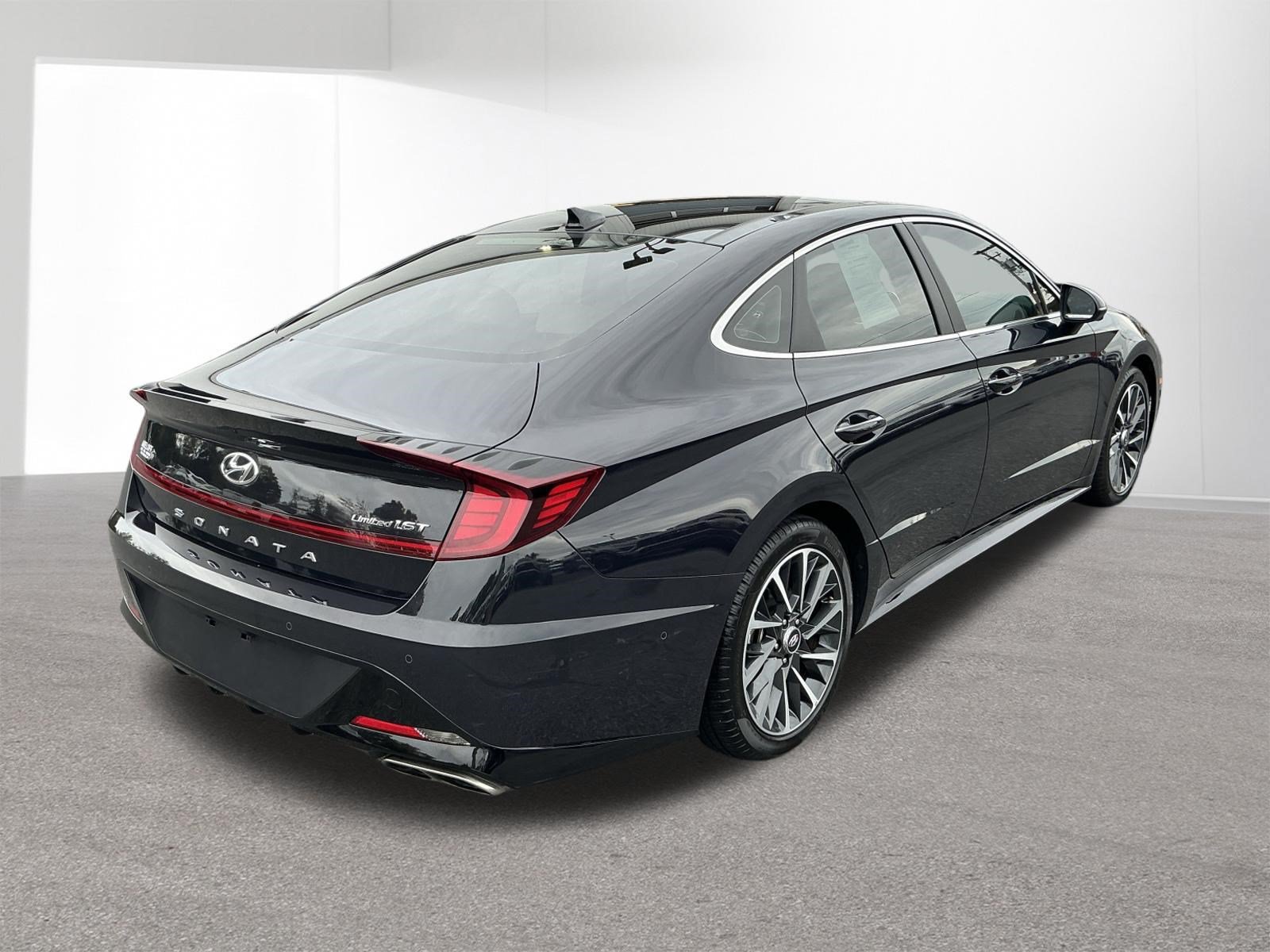 Used 2023 Hyundai Sonata Limited FWD image 3