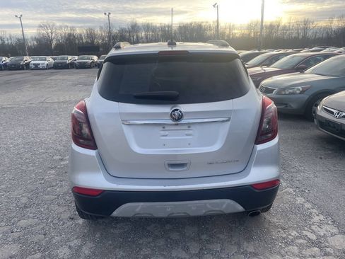 Used 2019 Buick Encore Essence FWD image 6