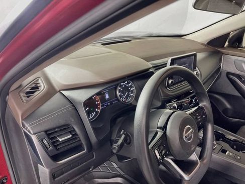 Used 2021 Nissan Rogue S FWD image 10