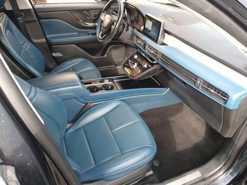 Used 2020 Lincoln Corsair Reserve image 14