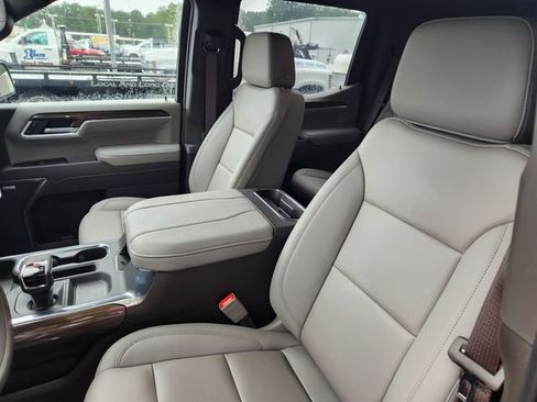 New 2026 Chevrolet Silverado 1500 RST image 13