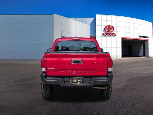 Used 2019 Toyota Tacoma SR AWD/4WD image 11