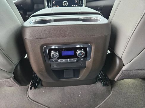 New 2026 GMC Yukon XL Elevation image 26