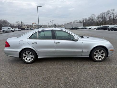 Used 2007 Mercedes-Benz E 320 BlueTEC Sedan image 8