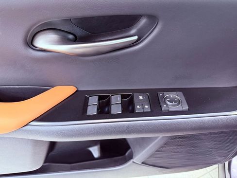 Certified 2021 Lexus UX 250h w/ Accessory Package (Z2) image 19