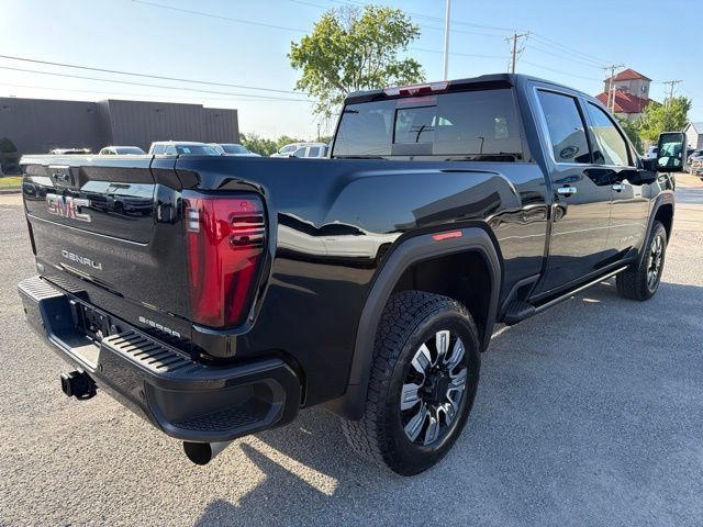 Used 2026 GMC Sierra 2500 Denali w/ Technology Package AWD/4WD image 6