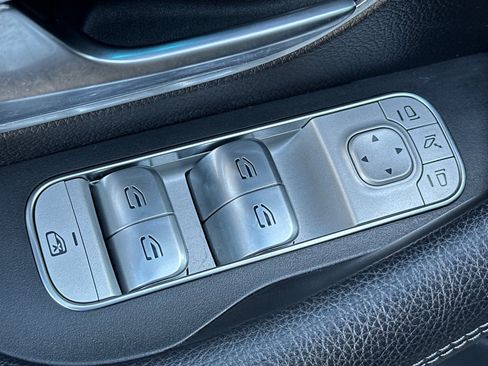 Certified 2022 Mercedes-Benz GLE 350 image 12