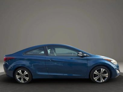 Used 2014 Hyundai Elantra w/ Option Group 2