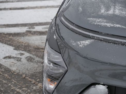 Certified 2025 Hyundai Kona SEL image 16