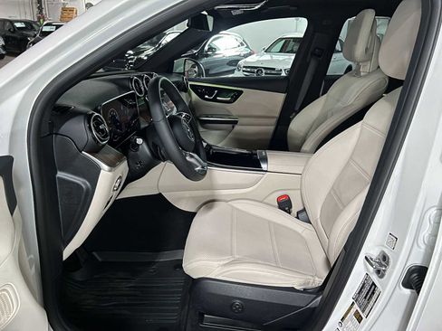 Certified 2026 Mercedes-Benz GLC 300 4MATIC image 23