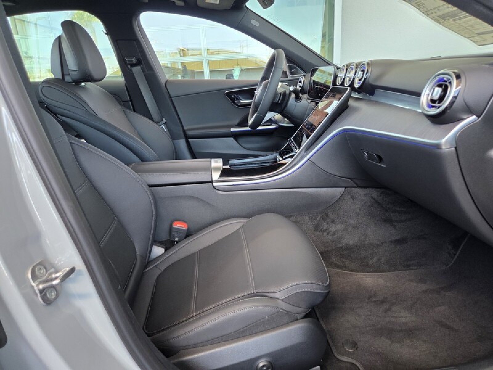New 2026 Mercedes-Benz C 300 Sedan image 16