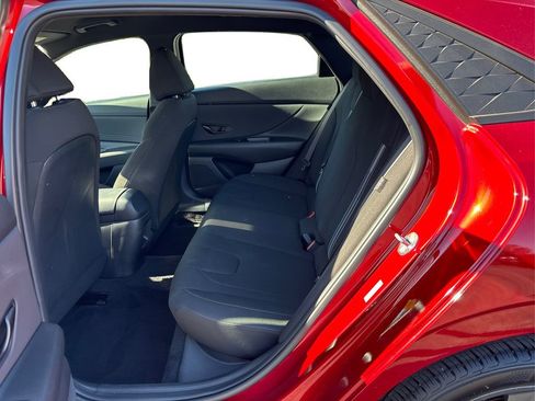 Certified 2025 Hyundai Elantra Sport image 10