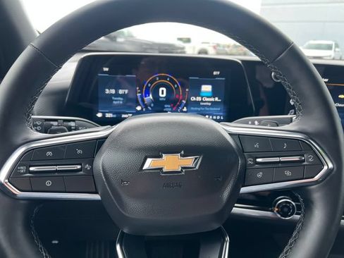 Certified 2026 Chevrolet Equinox LT AWD/4WD image 23
