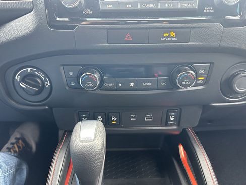 Used 2023 Nissan Frontier PRO-4X w/ Pro Convenience Package image 20