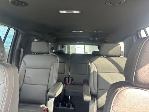 New 2026 GMC Yukon XL Denali image 27