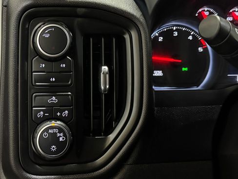 Used 2022 Chevrolet Silverado 3500 W/T w/ WT Convenience Package image 27