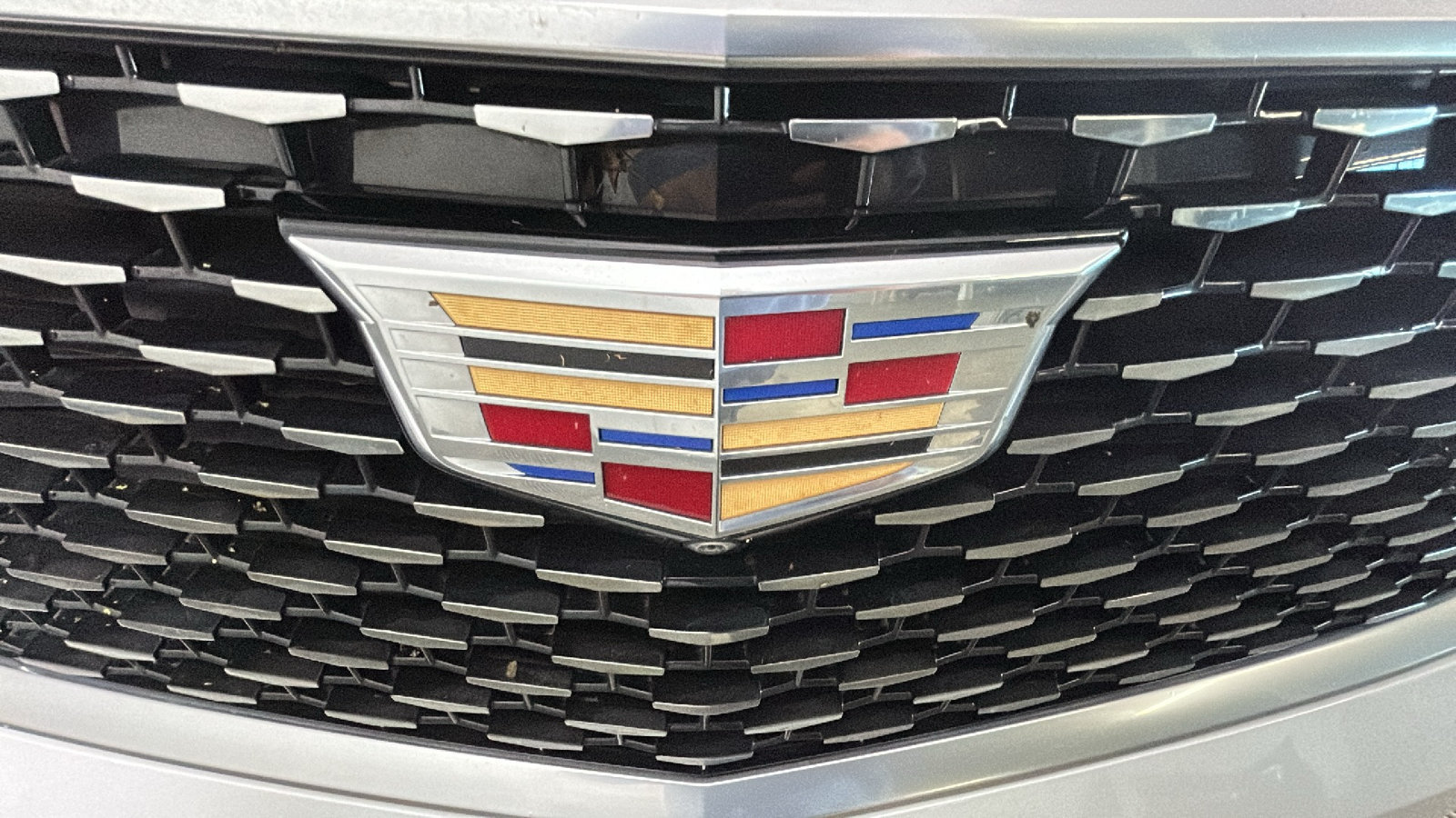 Used 2024 Cadillac XT6 Premium Luxury w/ Technology Package AWD/4WD image 10